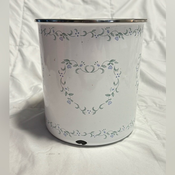 Cornell Enamel Utensil Spoon Holder Unique Floral Heart Scroll Design Thailand - Picture 1 of 9